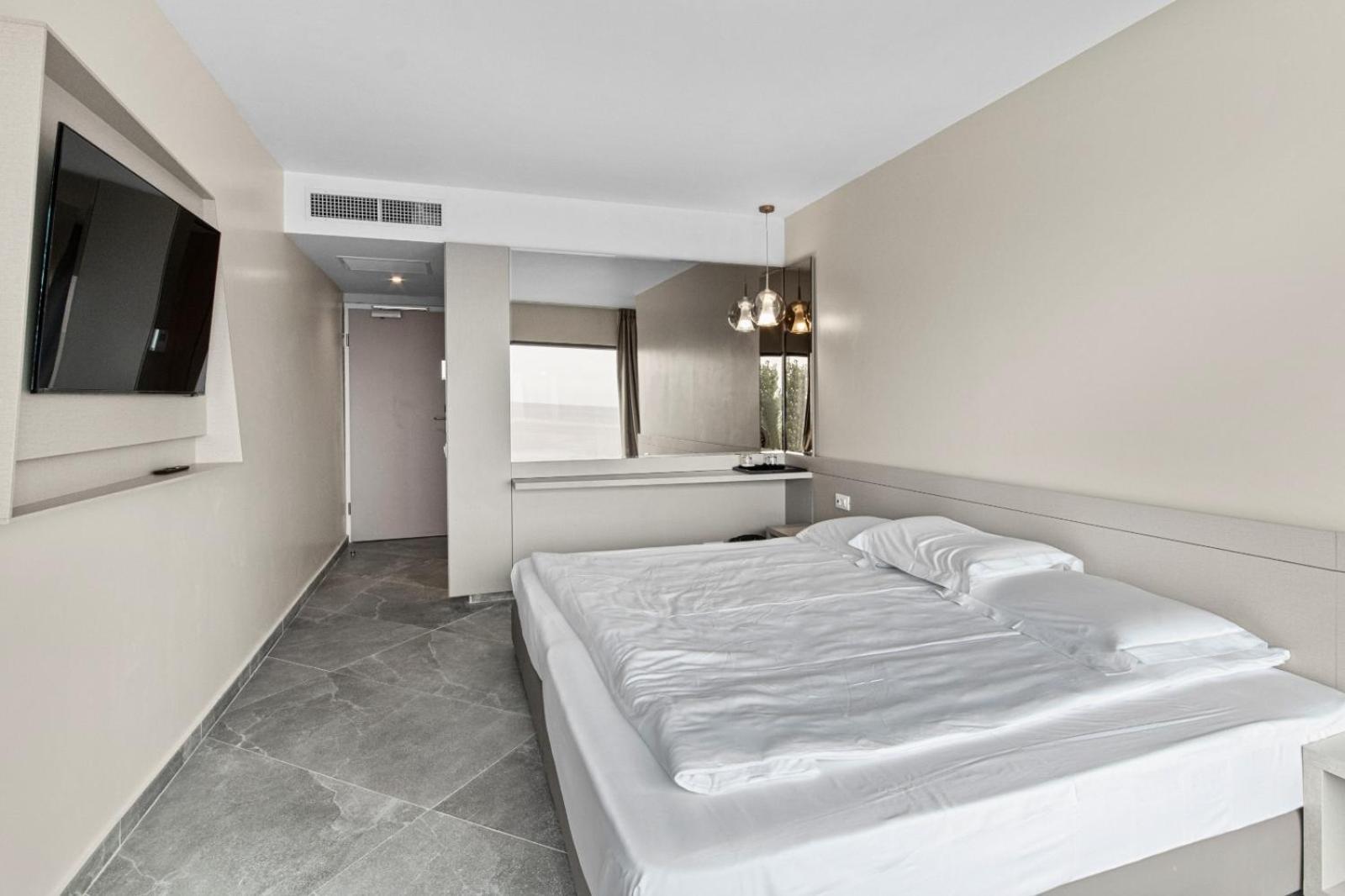Hotel Atena*** Saturn Dış mekan fotoğraf